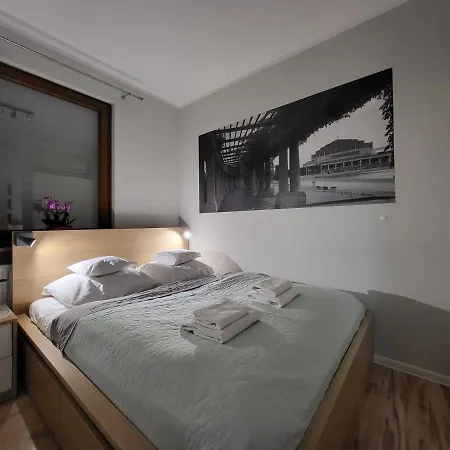 Lucky-time Pl - 2 - Ostrow Tumski Breslau